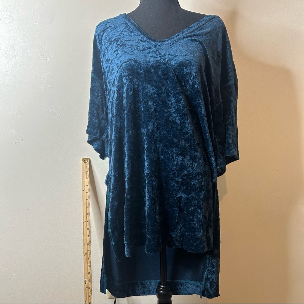 Free People We The Free Luxe Velvet Tunic Top Size S Teal Blue Boho Oversized